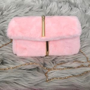 Baby pink faux fur clutch